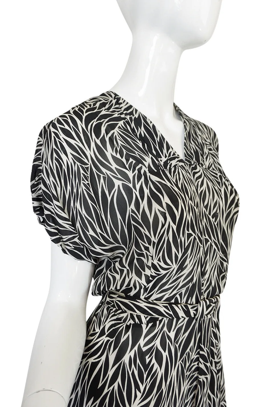 1940s Black & White Graphic Print Silk Chiffon Dress