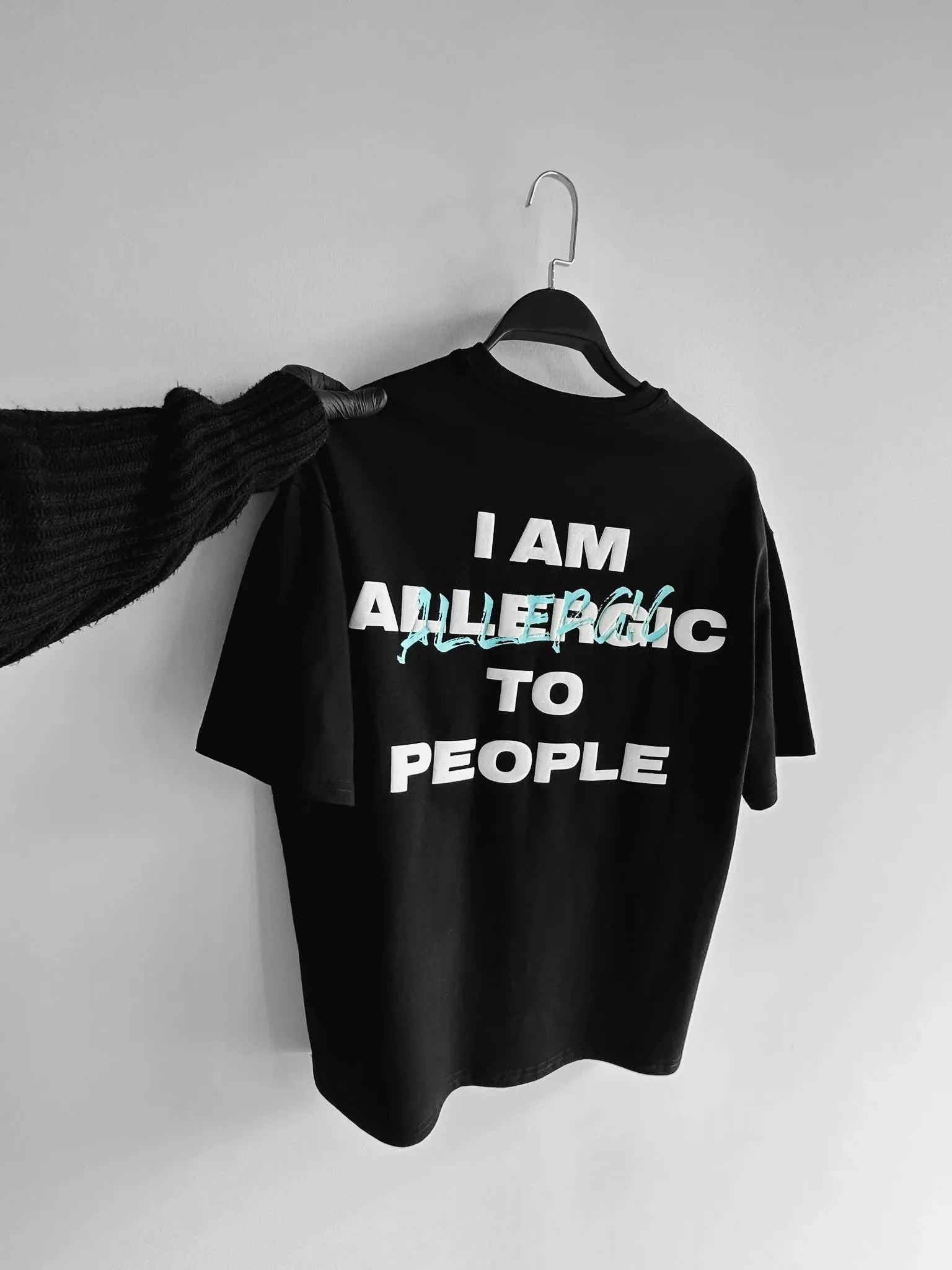 Allergic To People - Black - Gym Oversized T Shirt