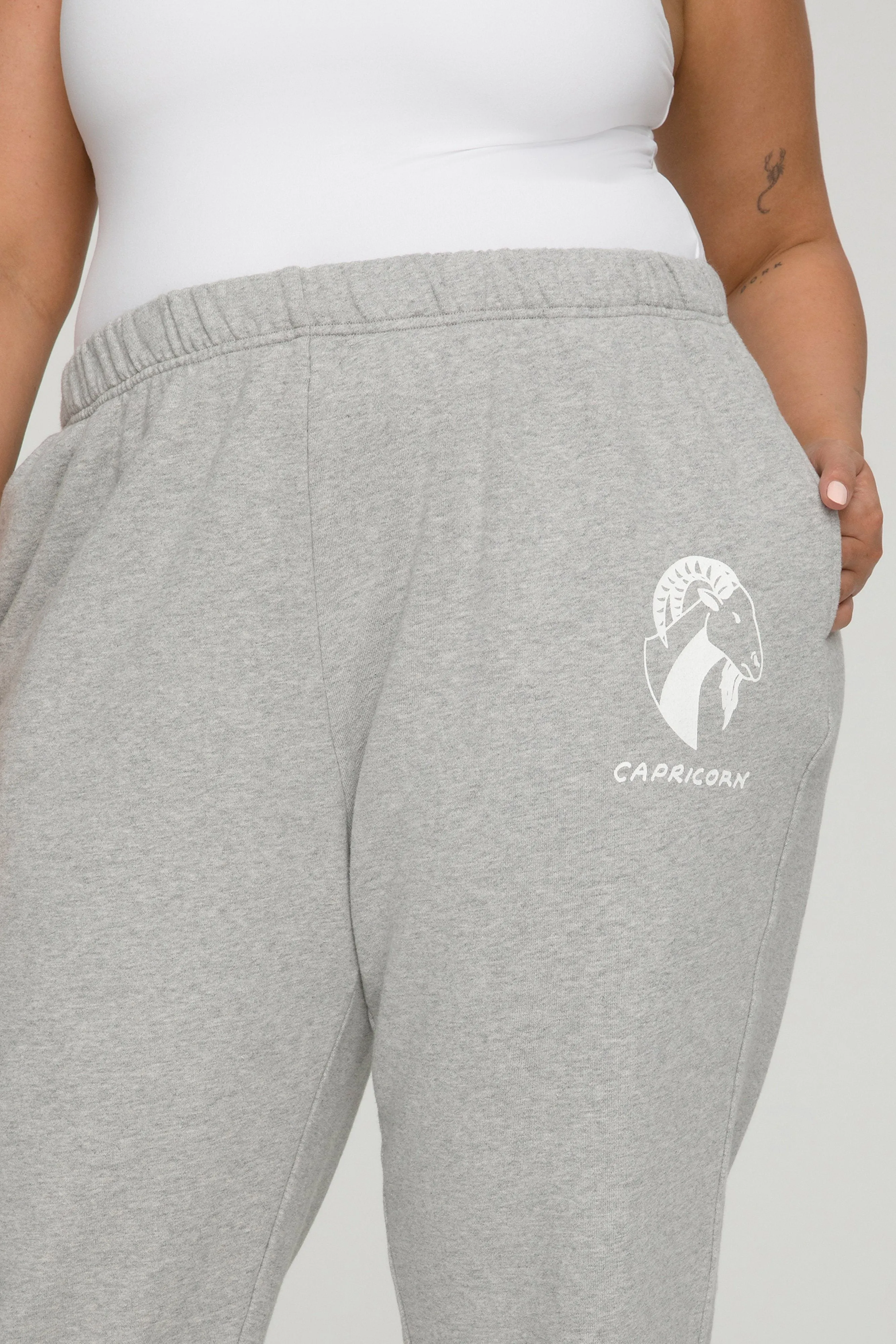 CAPRICORN BOYFRIEND SWEATPANT | CAPRICORN
