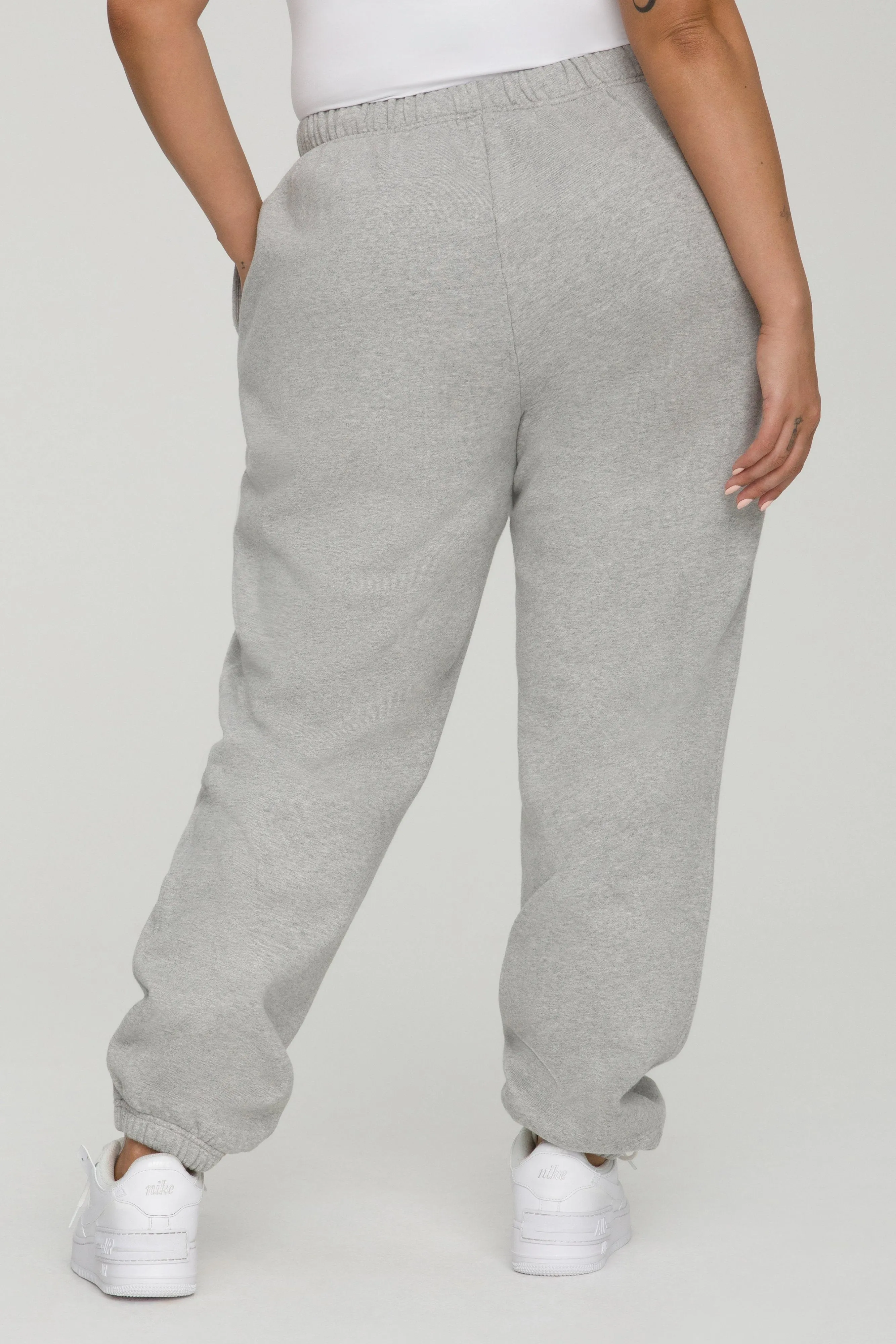 CAPRICORN BOYFRIEND SWEATPANT | CAPRICORN