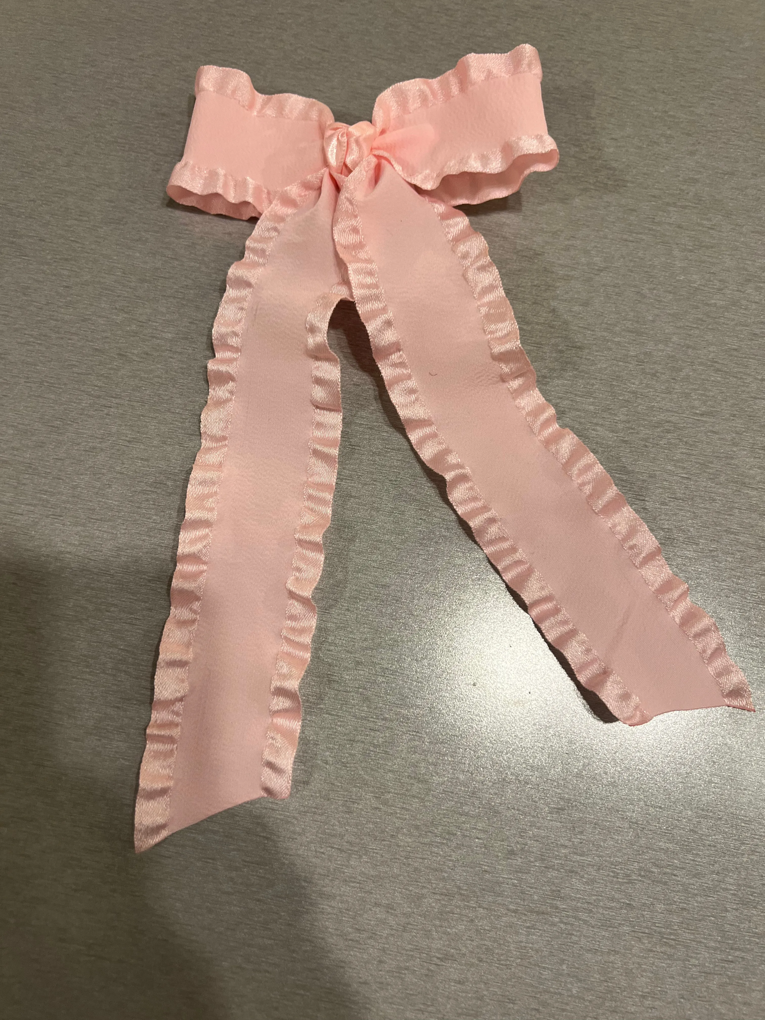 Flat Double Ruffle Bow w/ 6" Stream - Large
