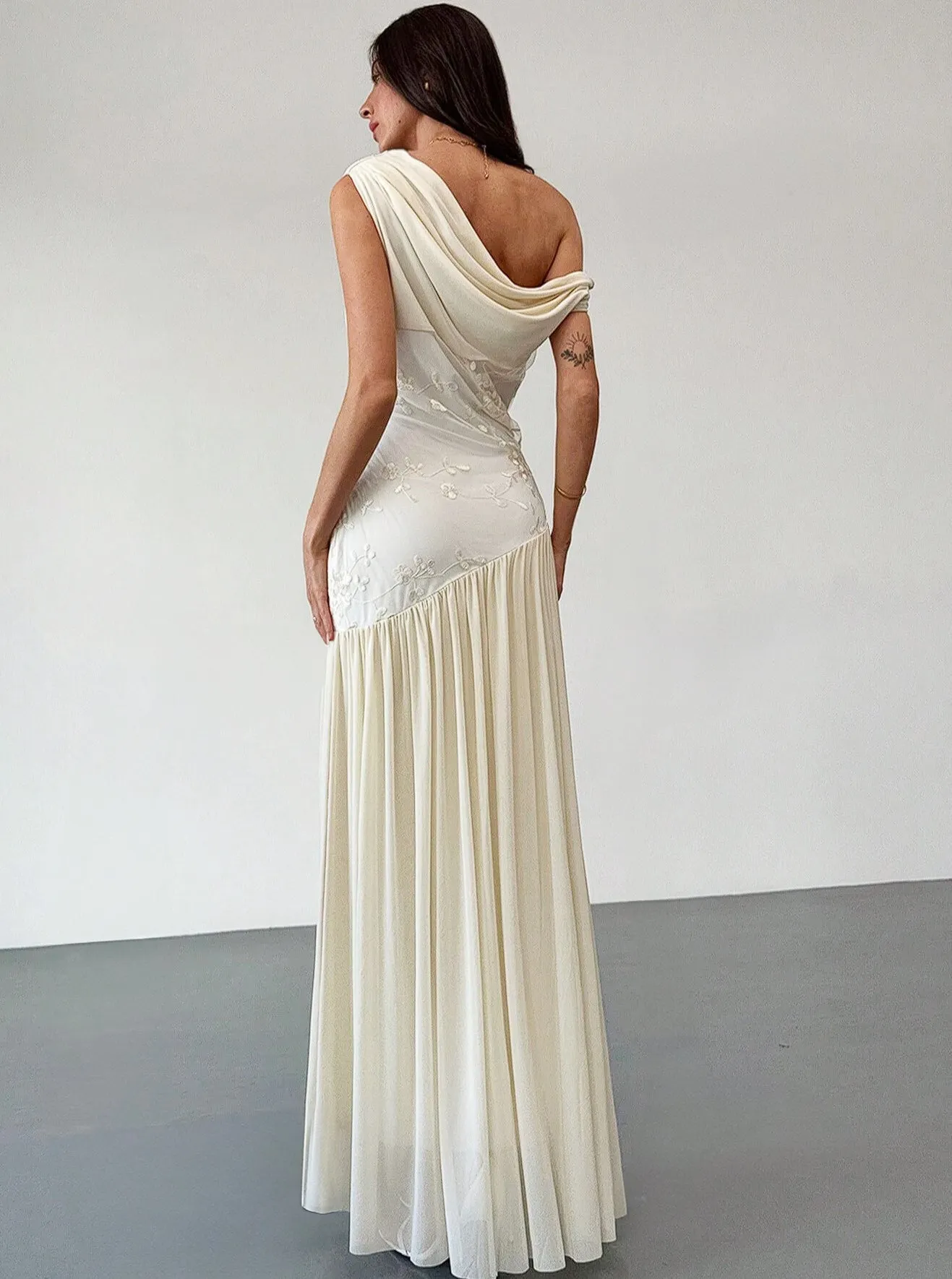 Isabella Off the Shoulder Mesh Floral Embroidered Maxi Dress