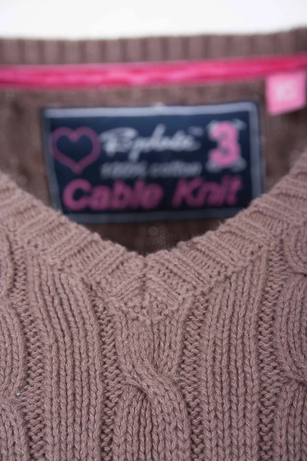 Ladies Cable Knit V Neck Jumper