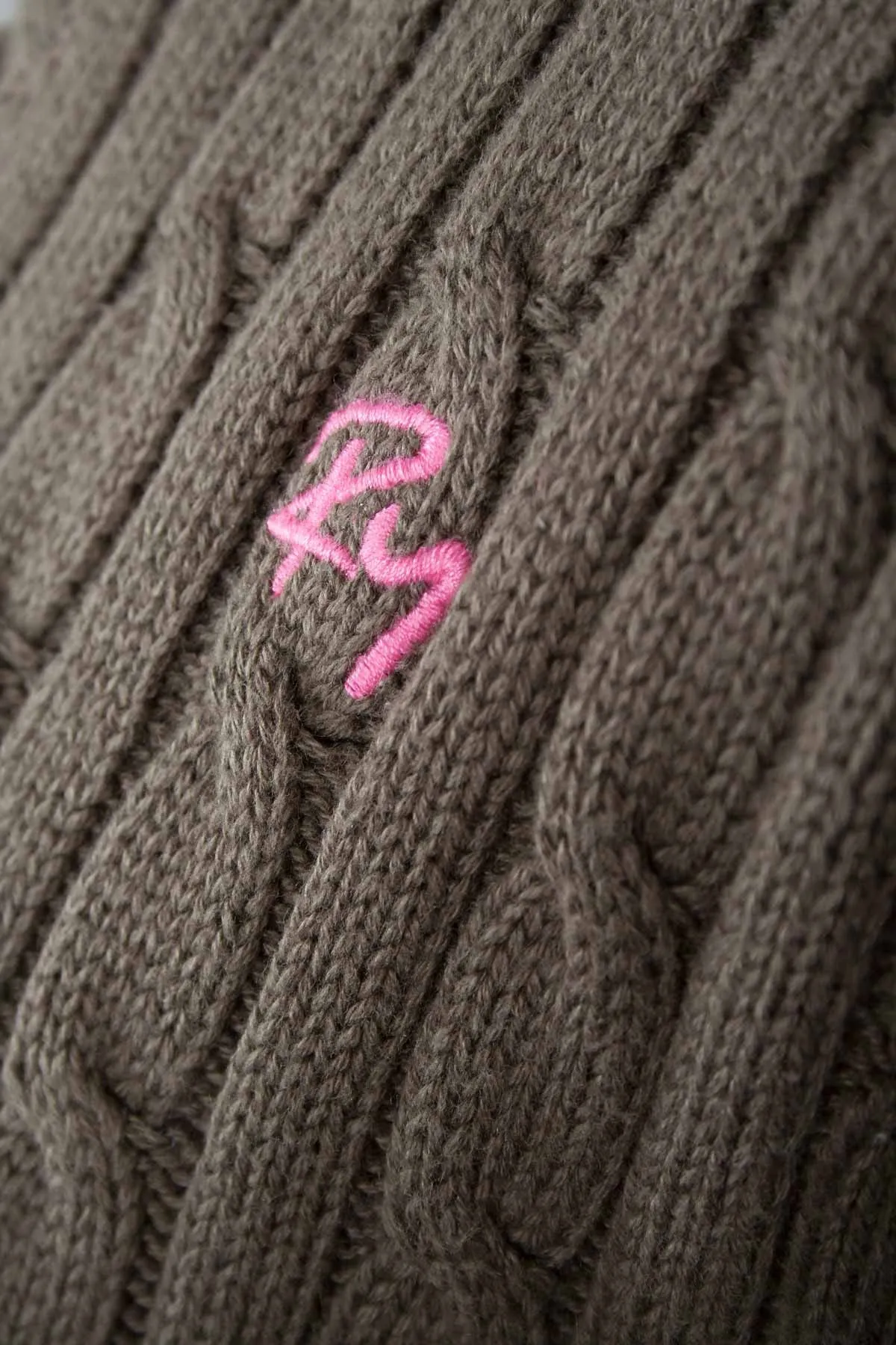 Ladies Cable Knit V Neck Jumper