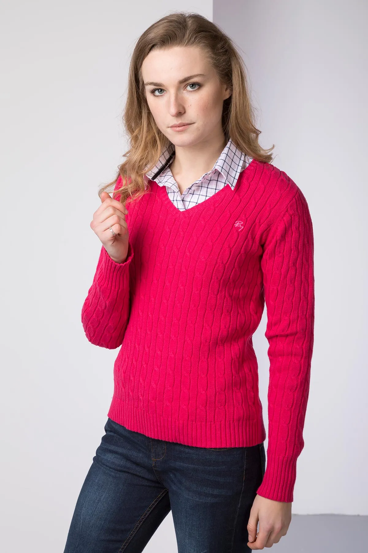 Ladies Cable Knit V Neck Jumper