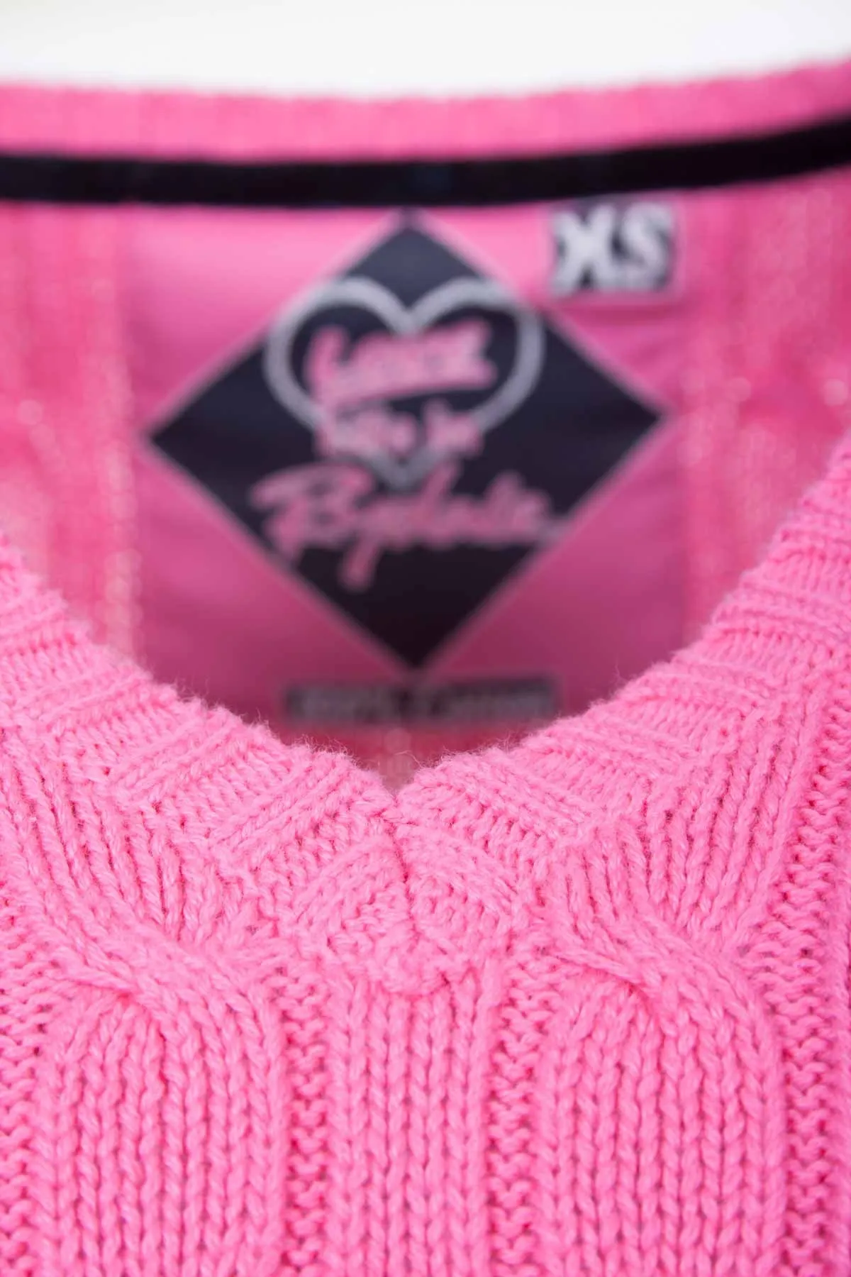 Ladies Cable Knit V Neck Jumper