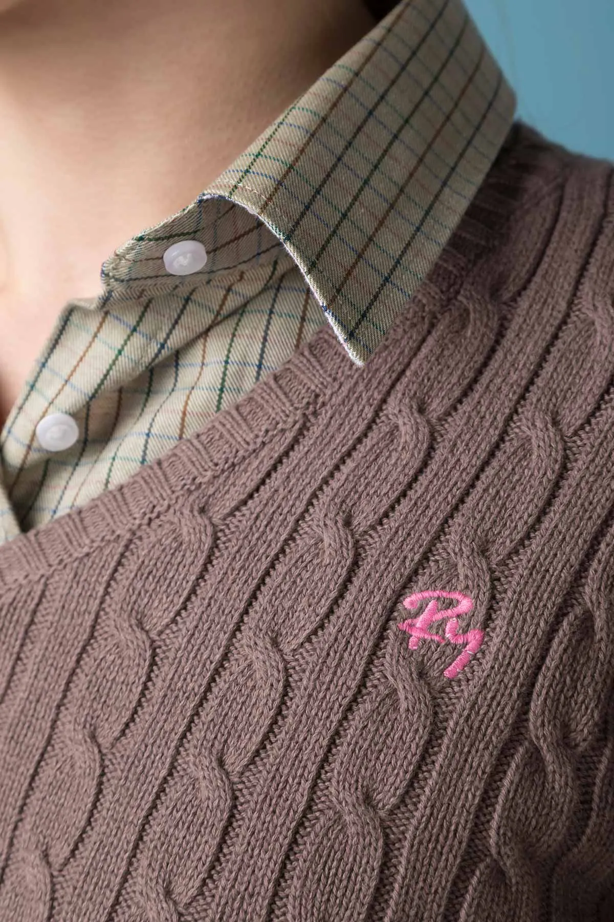 Ladies Cable Knit V Neck Jumper