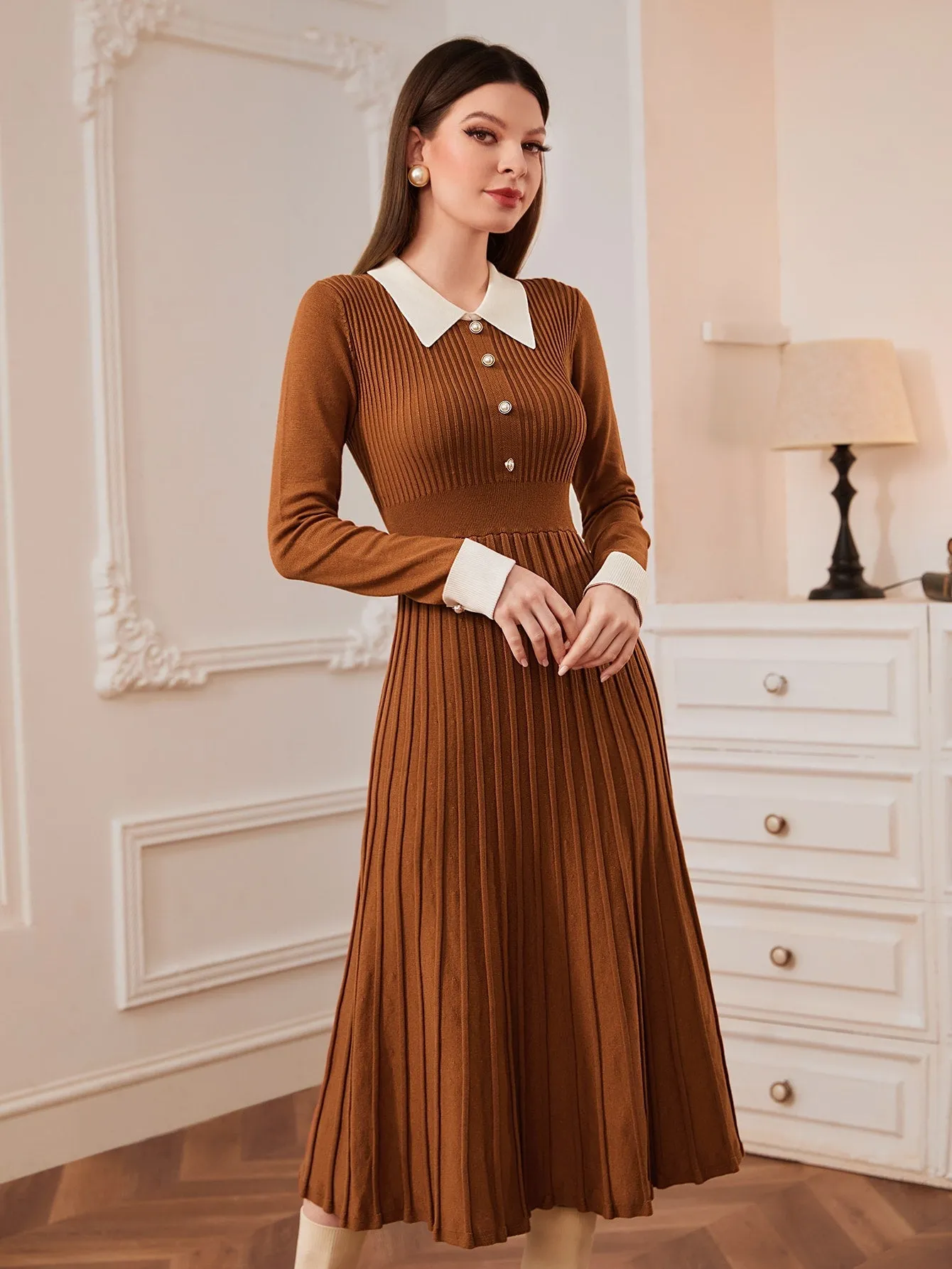 Modely Contrast Collar Pleated Sweater Dress