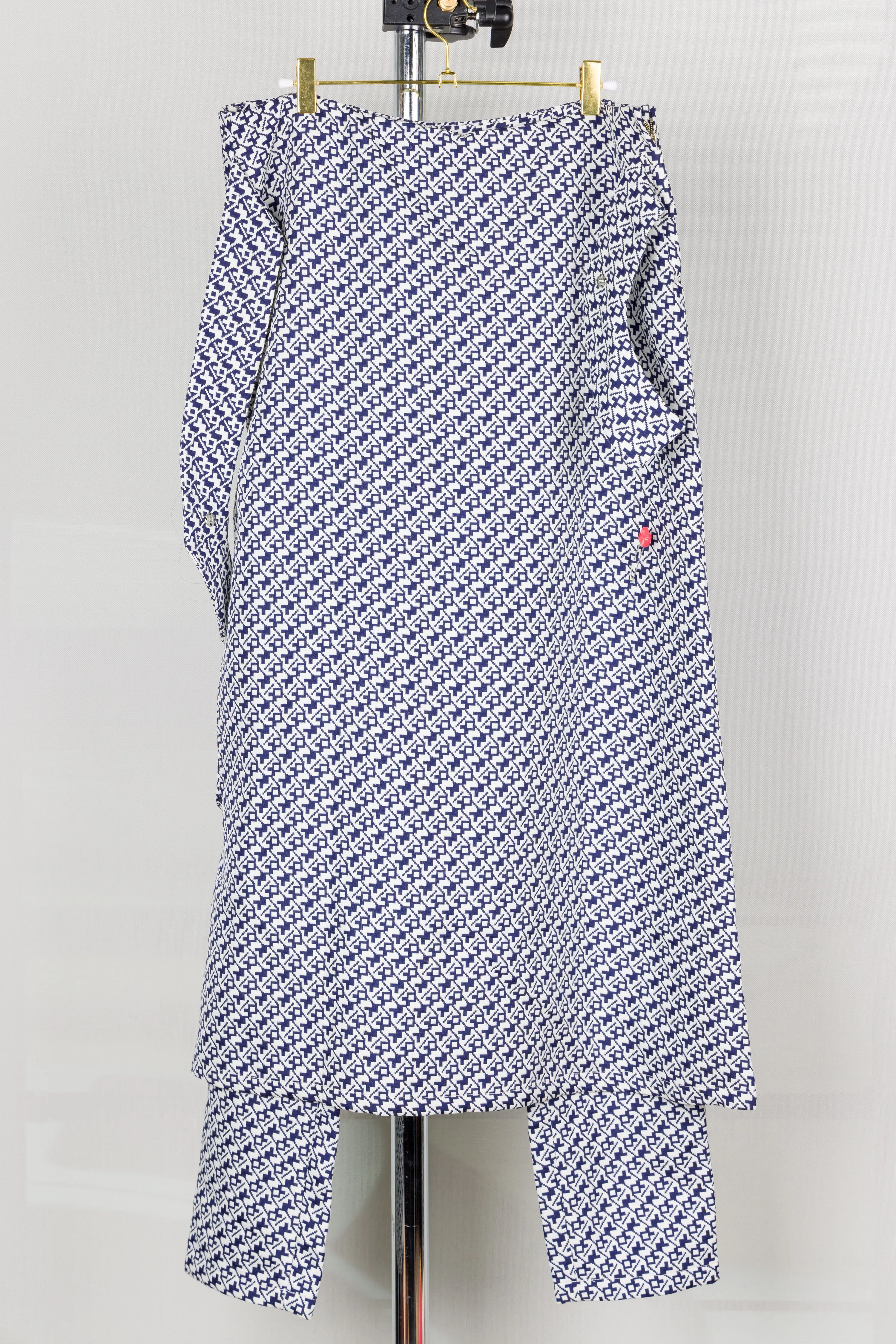 SAMPLE - Front Skirt Pants in S