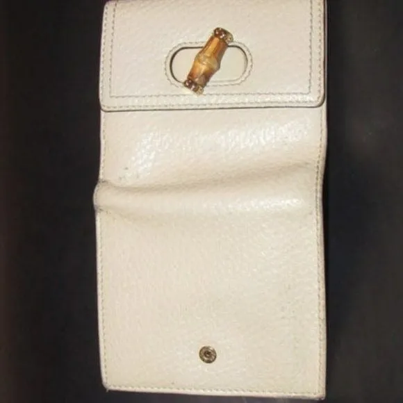 Vintage Gucci Ivory Pebbled Bi-fold Bamboo Accent